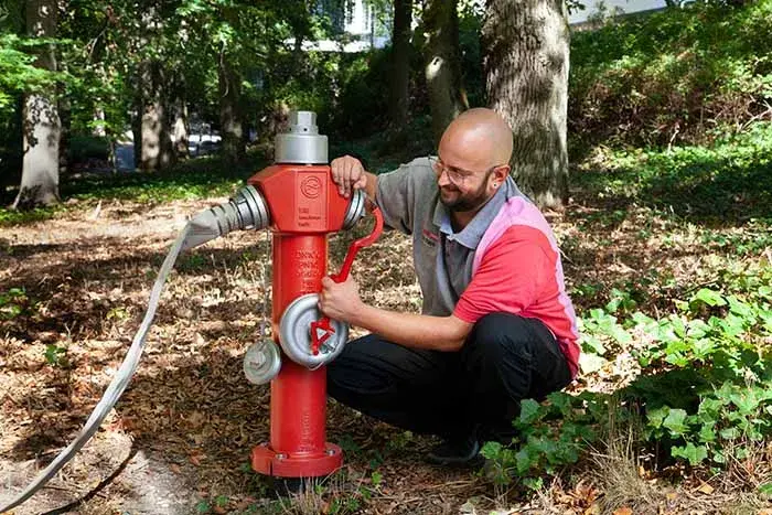 Löschwasserversorgung-Feuerwehr-Hydrant-CWS unterstützt bundesweit