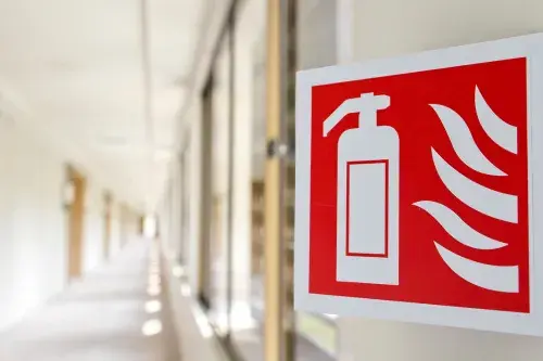 Bio-Feuerloescher mit Schaum-Wartung nicht vergessen-CWS Fire Safety